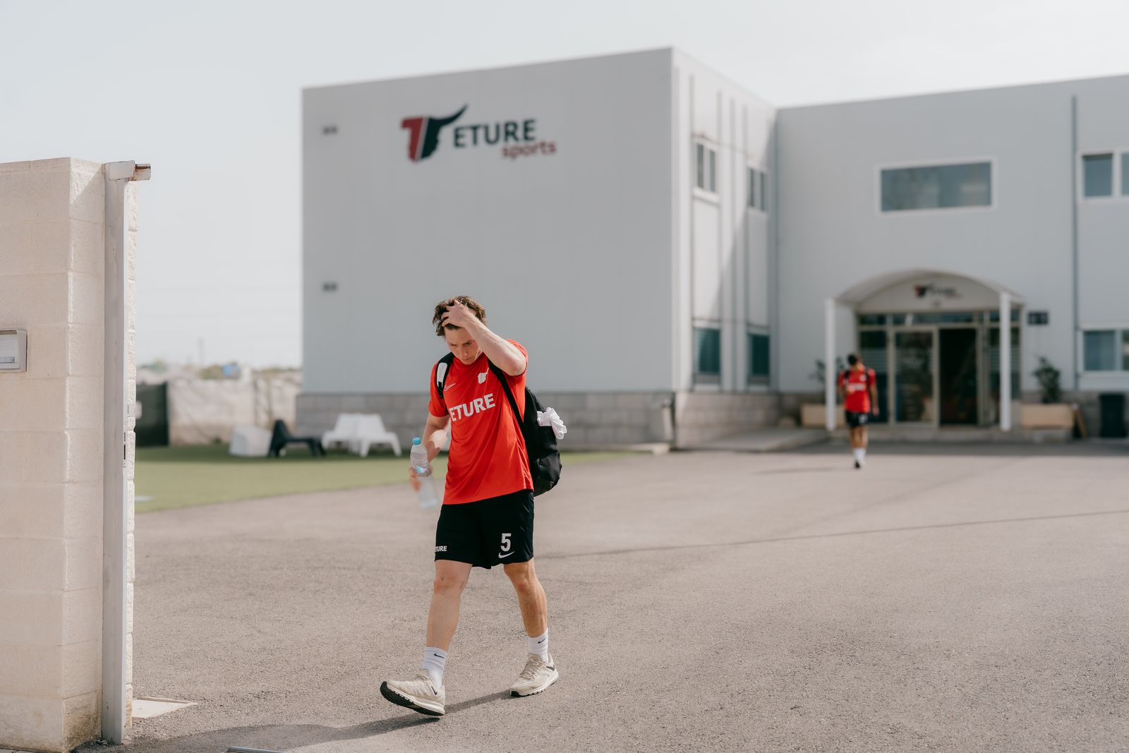 ETURE player arriving at the ETURE Sports complex