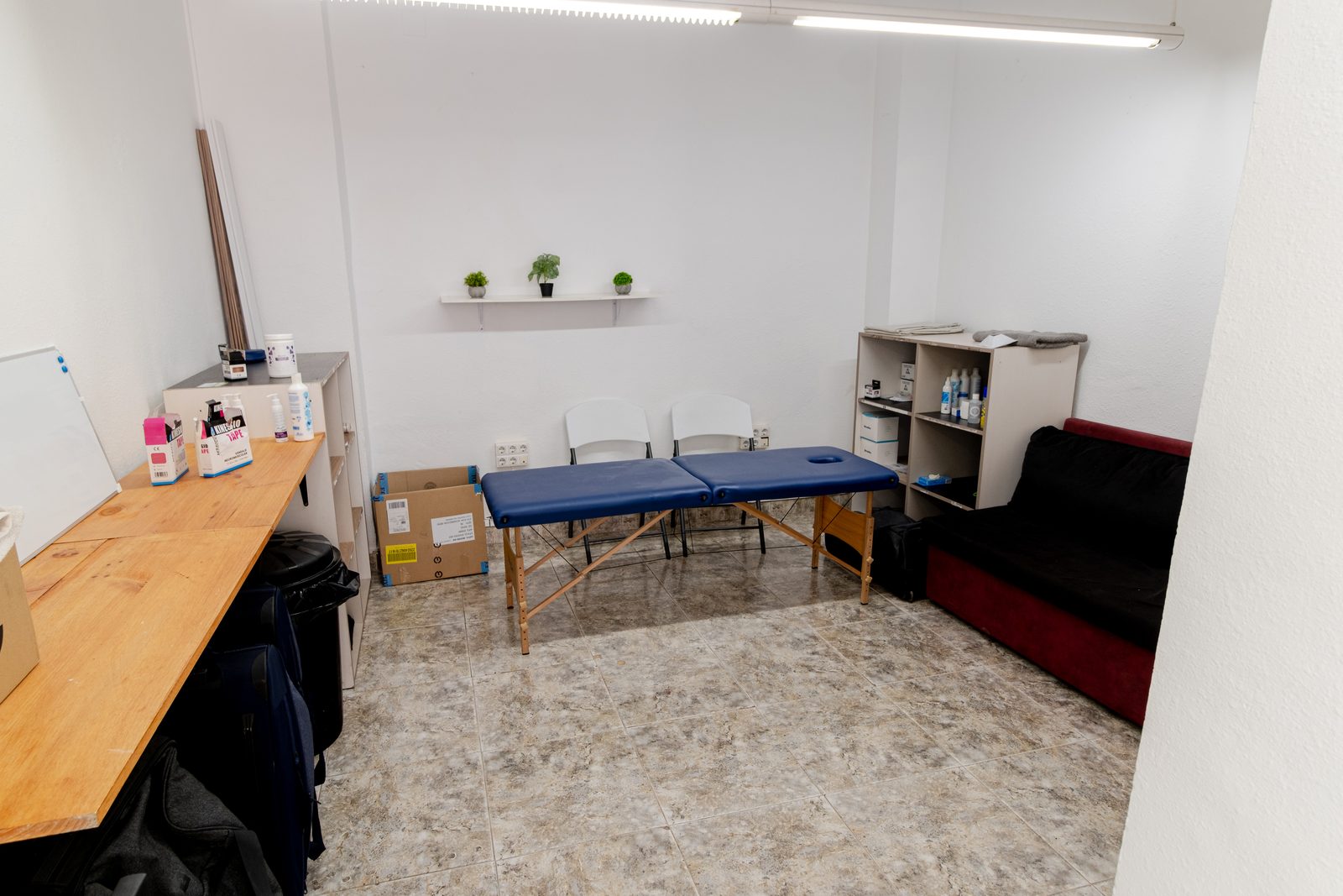 ETURE physiotherapy room