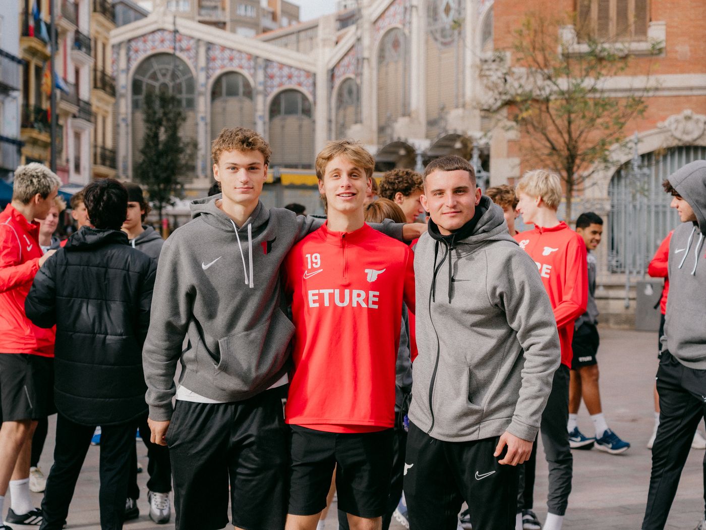 Team exploring Valencia culture