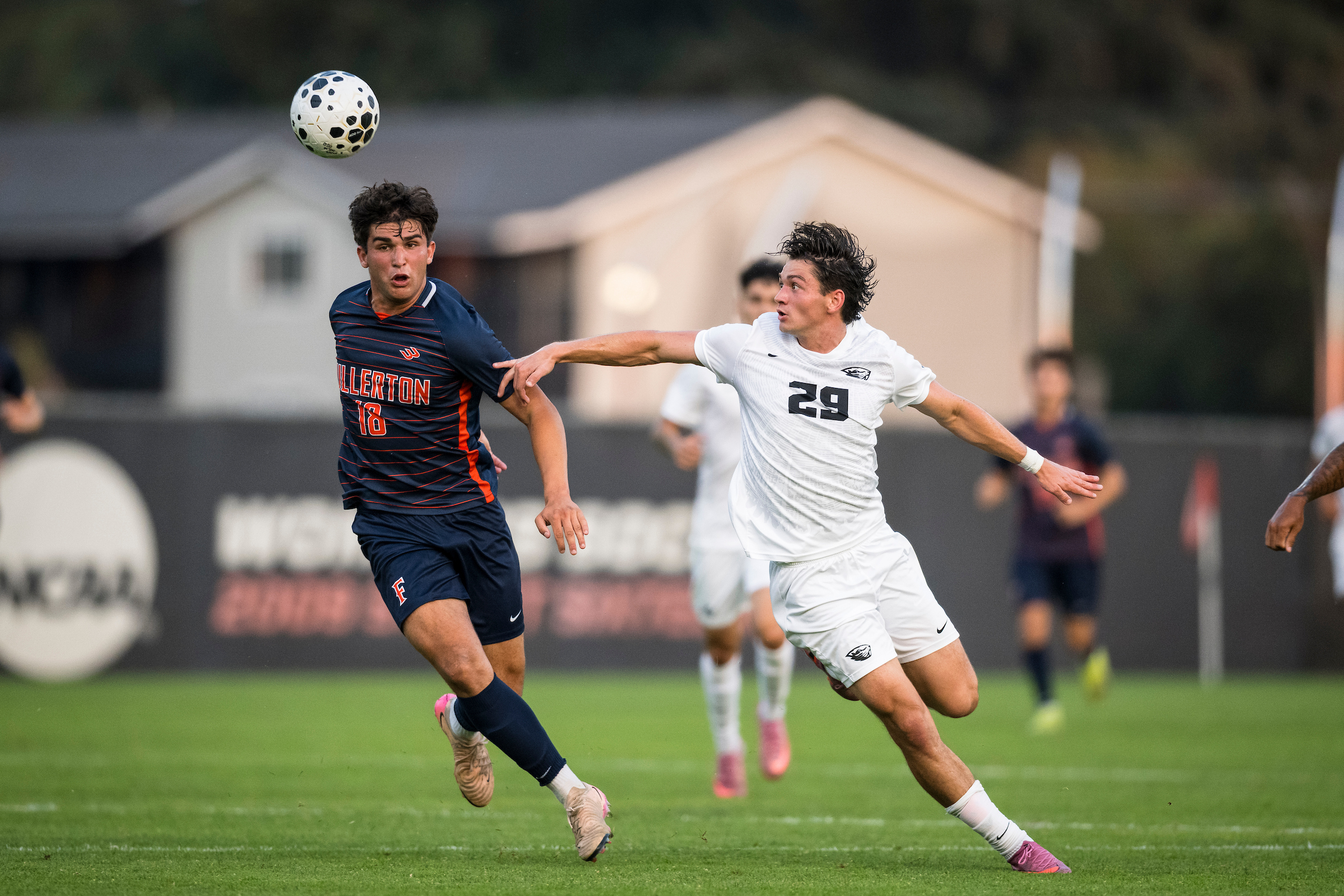 Paul Fecteau playing for Oregon State MSOC